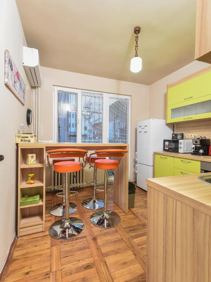Vintage Spot - Colorful One-Bedroom Apartment By Flat Mаnager Софія Екстер'єр фото